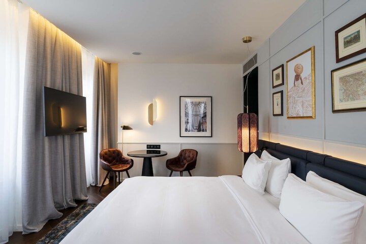 Room 31 of 79