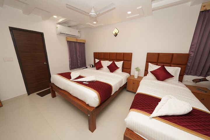 Room 9 of 52