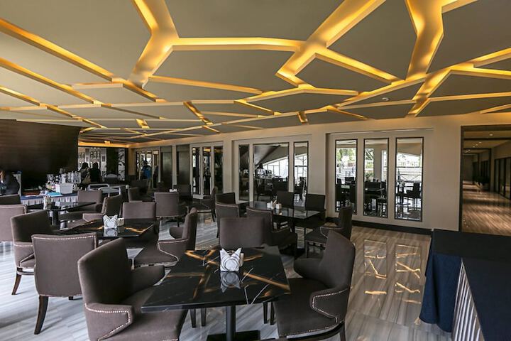 Hotel Interior 3 of 19