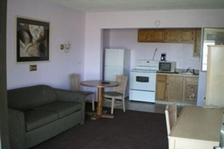 Room 3 of 11
