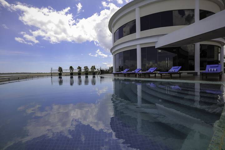 Pool 31 of 57