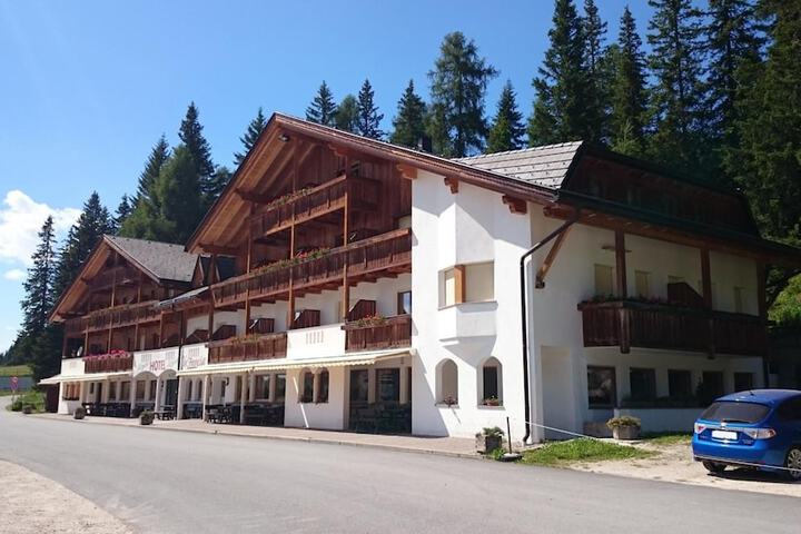 Hotel 36 of 39