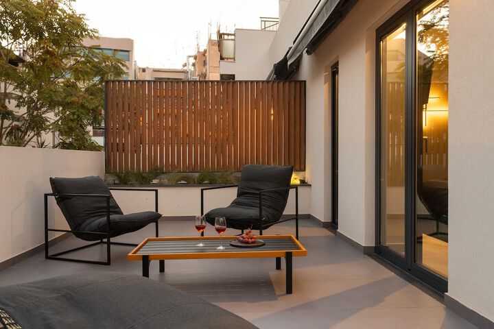 Terrace/Patio 49 of 102