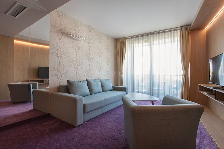Room 21 of 58