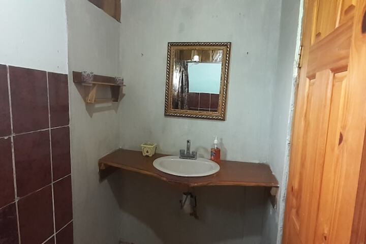 Room 43 of 86