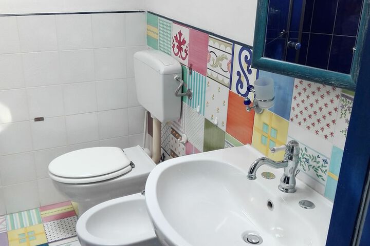 Room 36 of 53