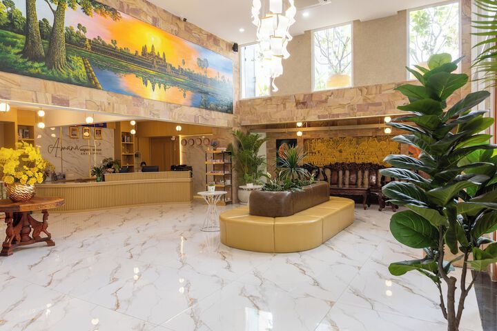Hotel Interior 4 of 39
