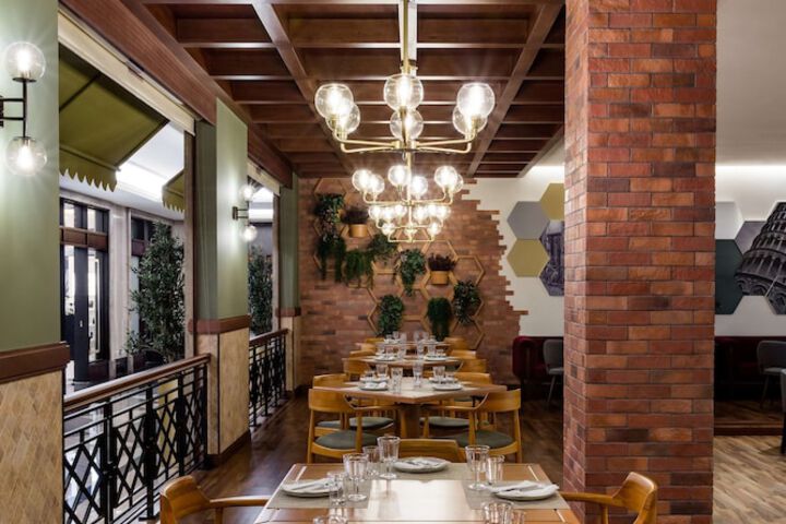 Dining 192 of 269