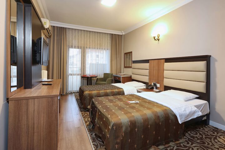 Room 21 of 44