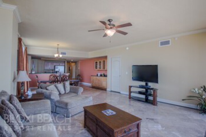 Photo of Sienna-Sienna 907 - Near Gulfport Beach
