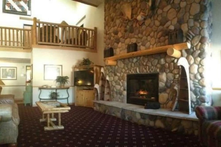 Hotel Interior 3 of 11