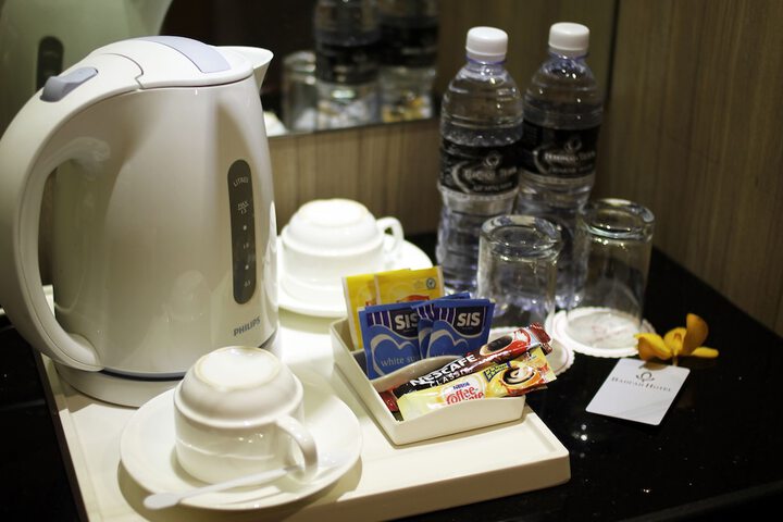 Breakfast/Coffee Service 41 of 90