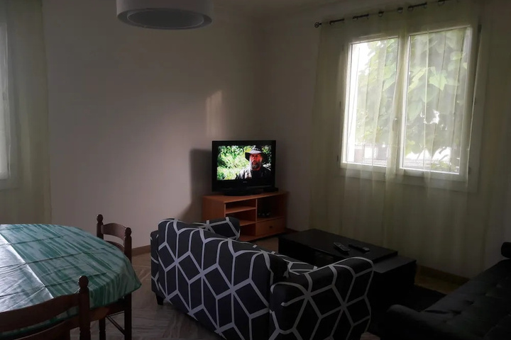 Room 3 of 7