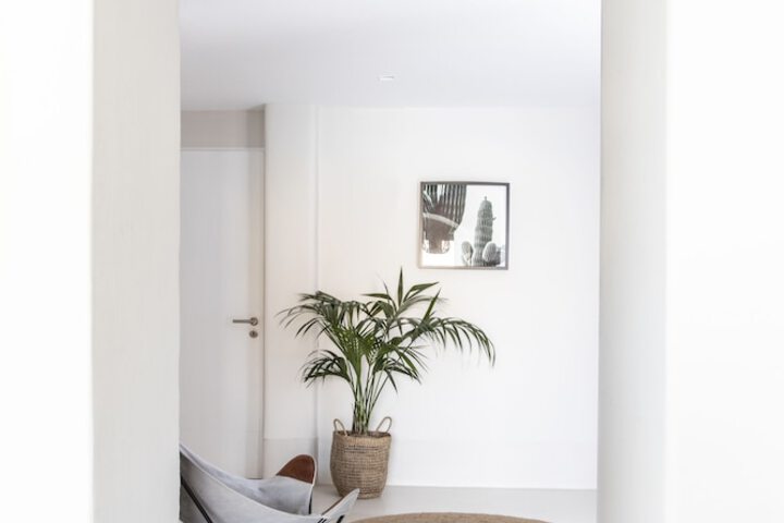 Room 76 of 173