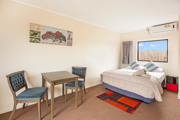 Room 7 of 35