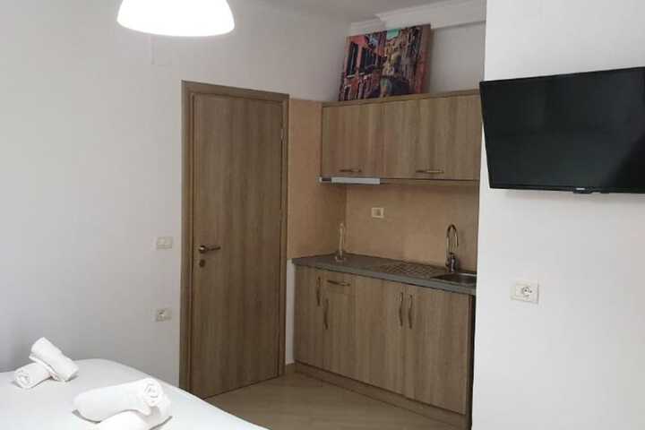Room 14 of 17