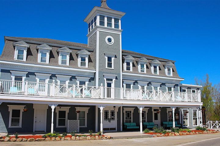 Hotel 50 of 55