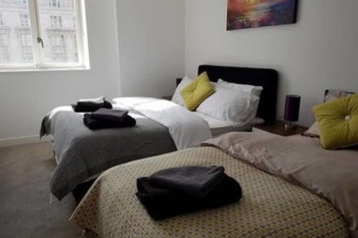 Room 8 of 45