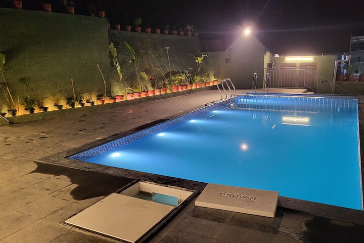 Pool 64 of 134