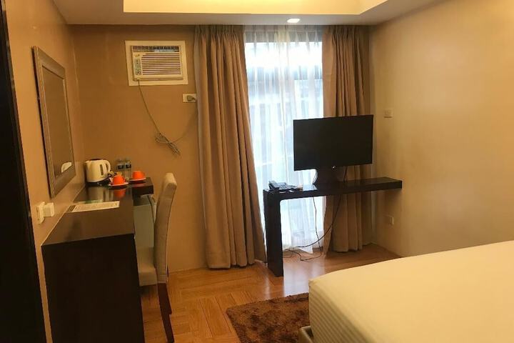 Room 42 of 63
