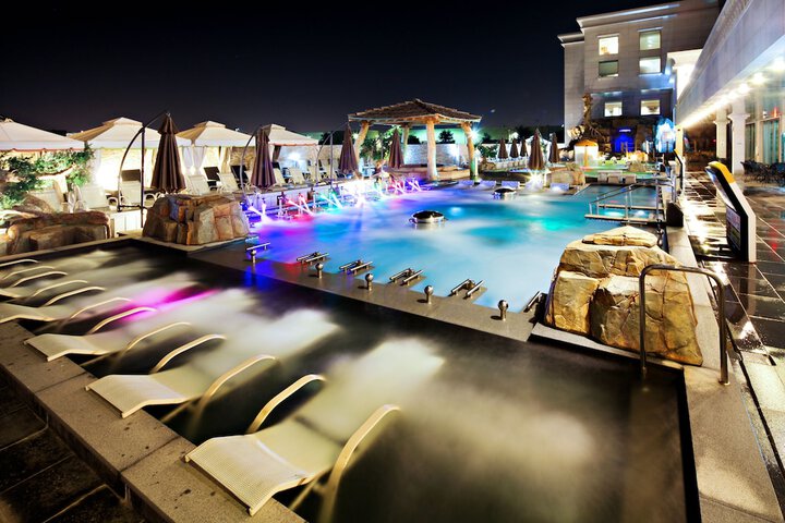 Pool 35 of 60