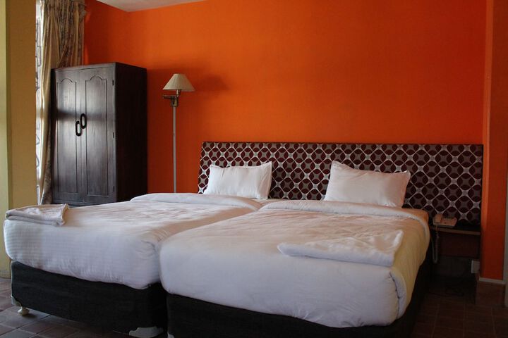 Room 21 of 61