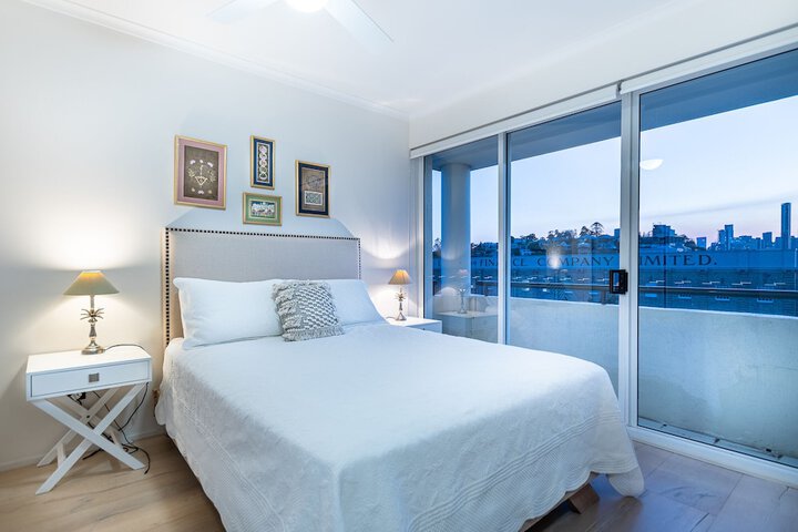 Room 8 of 47