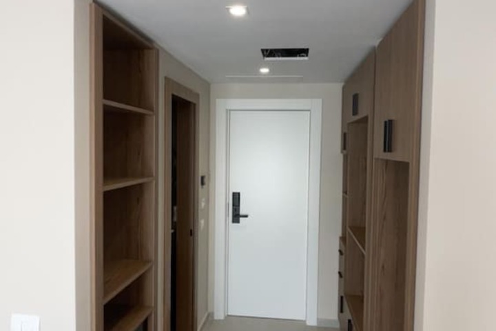 Room 7 of 20