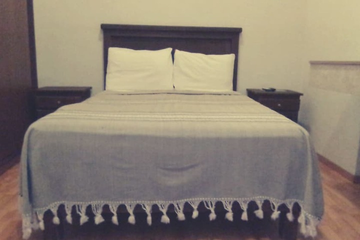 Room 12 of 73