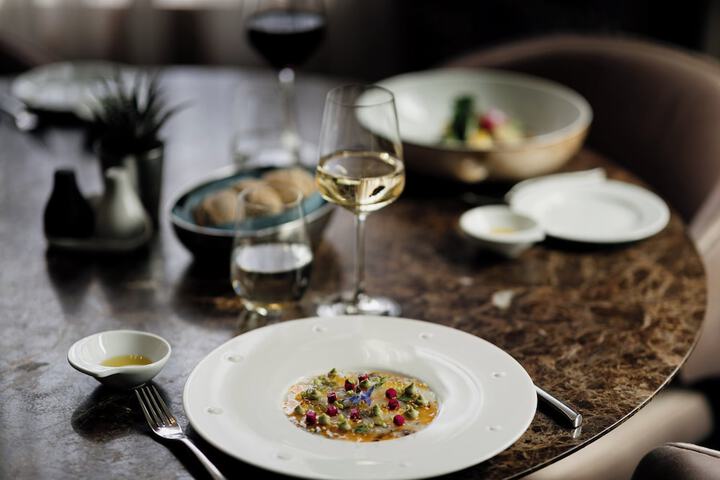 Dining 143 of 211