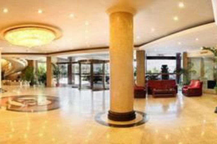 Hotel Interior 10 of 27
