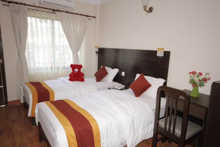 Room 7 of 47