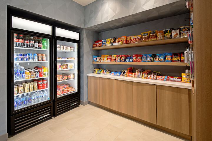 Snack bar