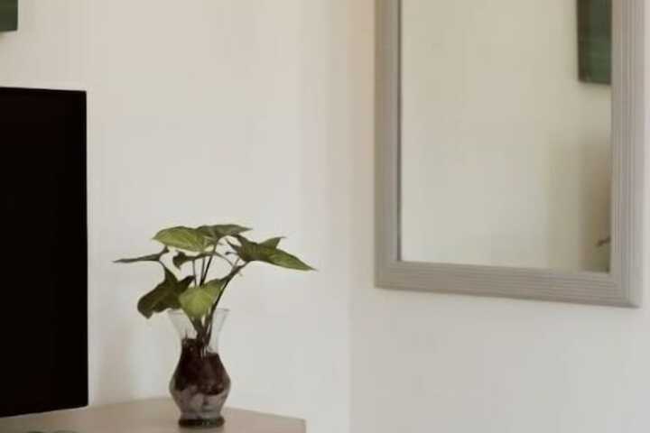 Room 3 of 15