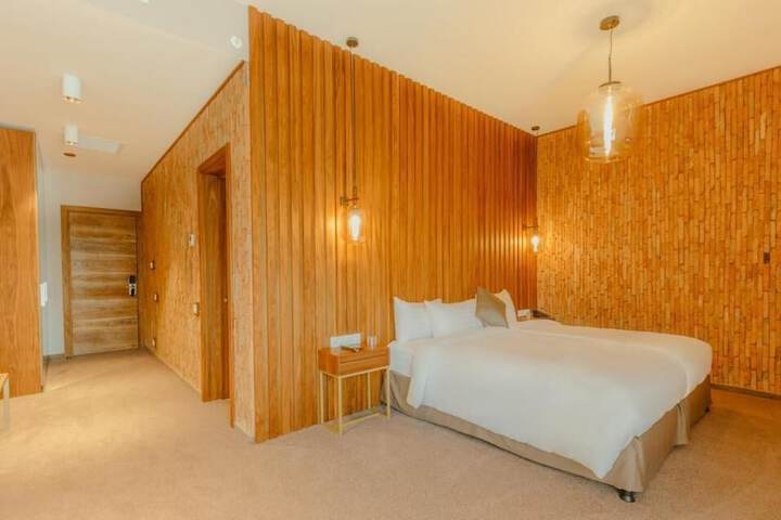 Room 12 of 55