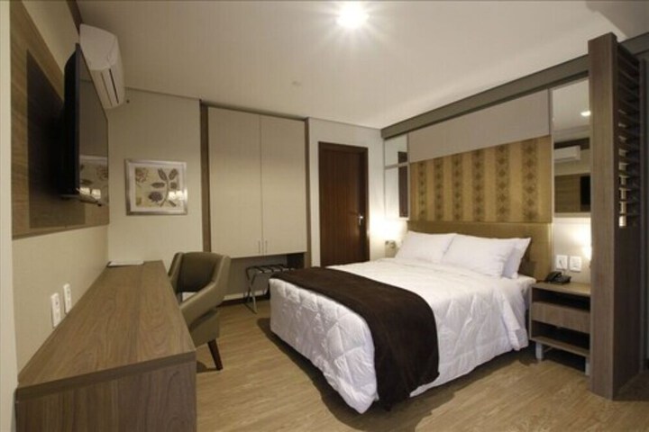 Room 14 of 56