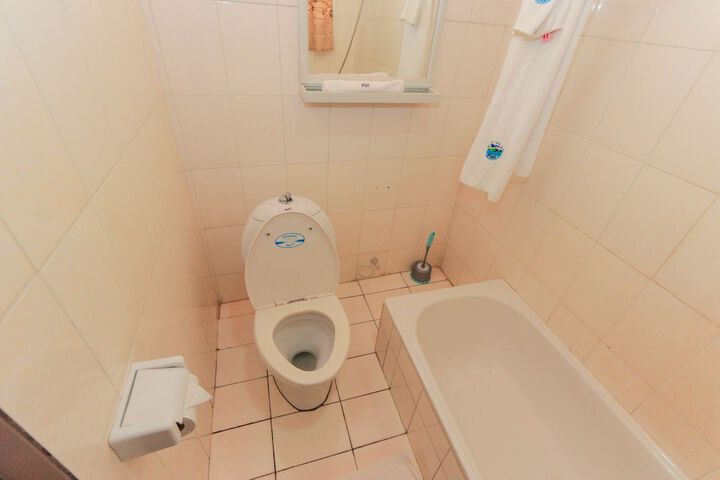 Room 54 of 97