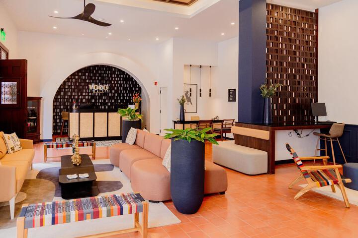 Lobby Entry
