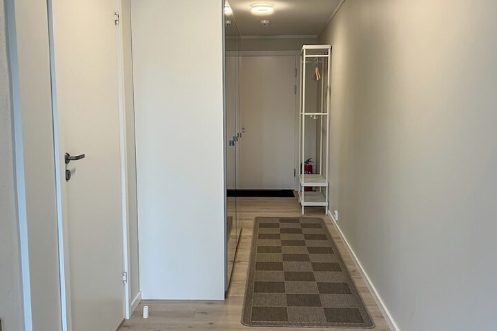 Room 90 of 159