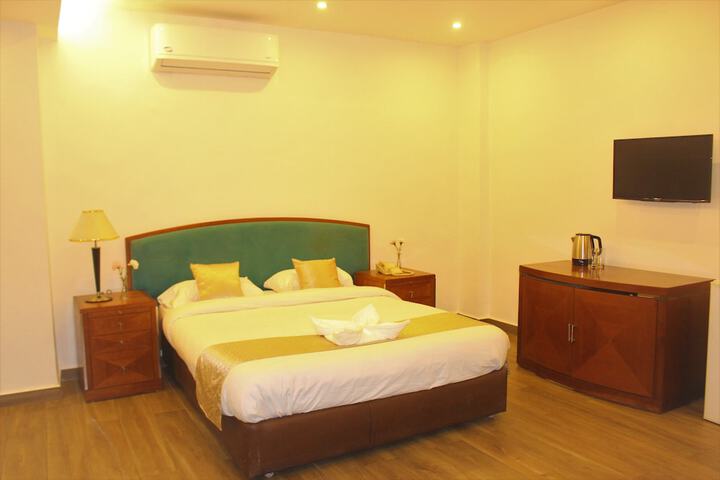 Room 9 of 57