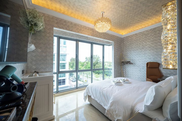 Room 184 of 285