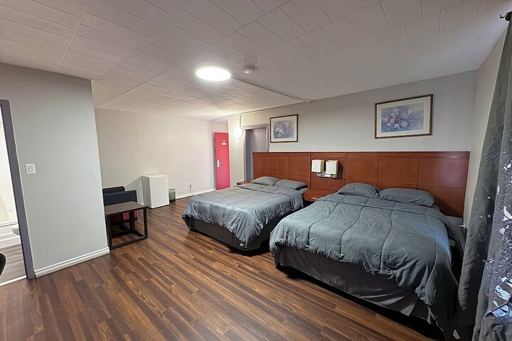 Room 12 of 61