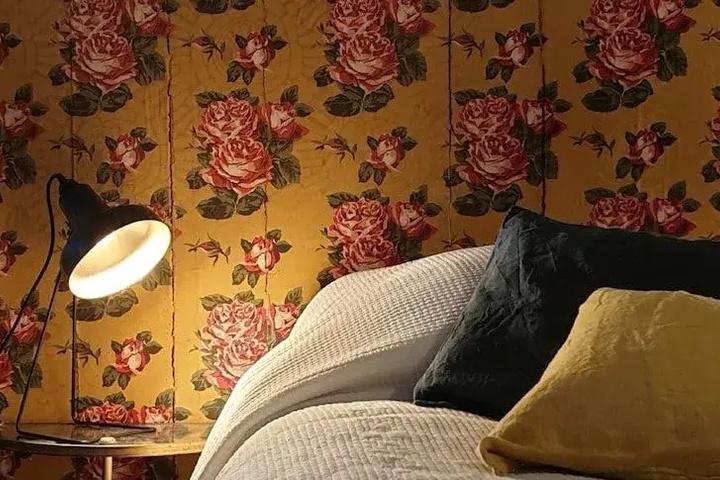 Room 3 of 17