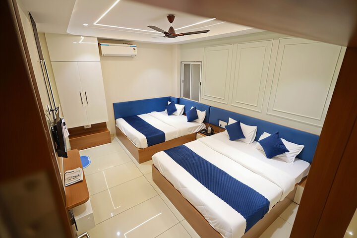 Room 27 of 56