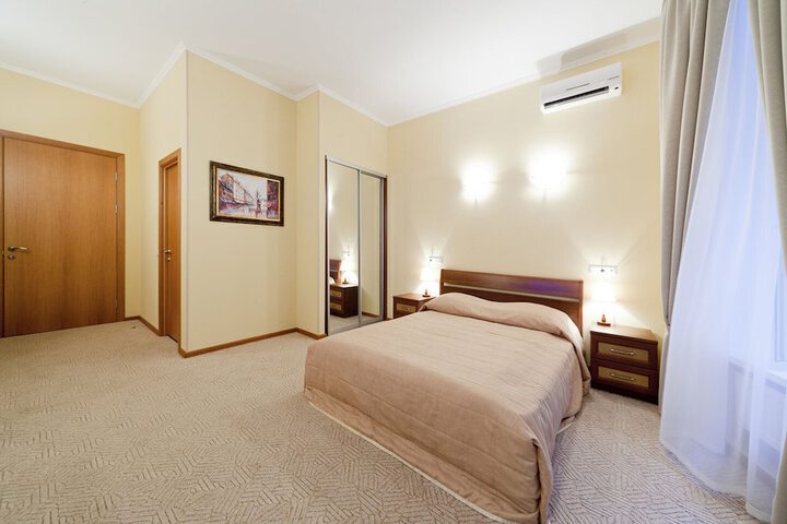 Room 49 of 91