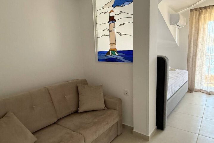Room 40 of 74