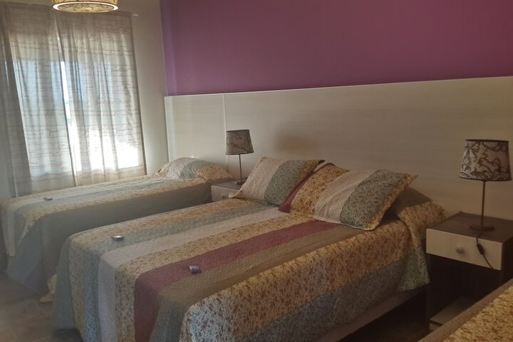 Room 9 of 49