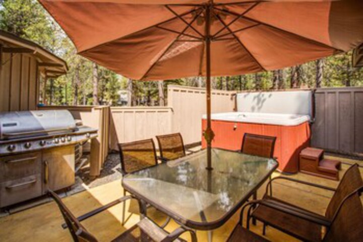 Terrace/Patio 3 of 41