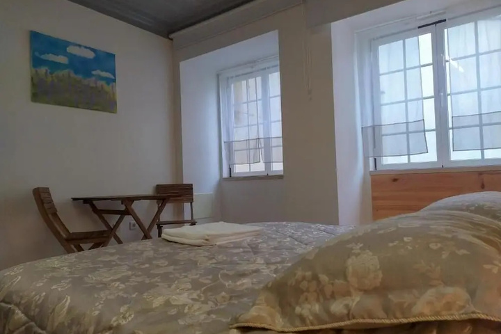 Room 4 of 11