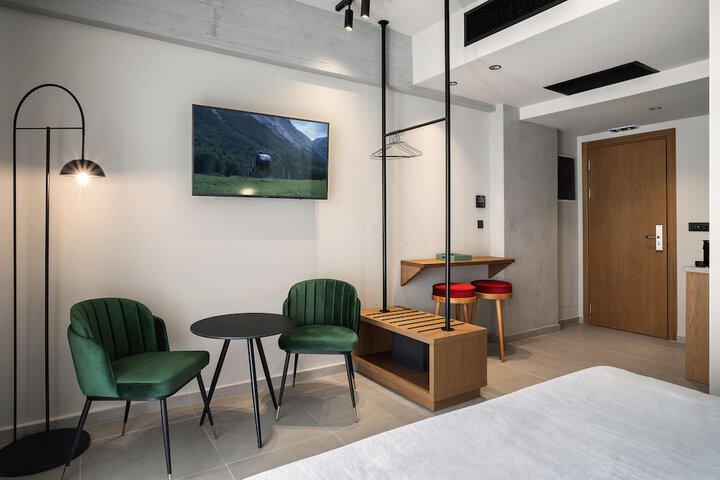 Room 22 of 56
